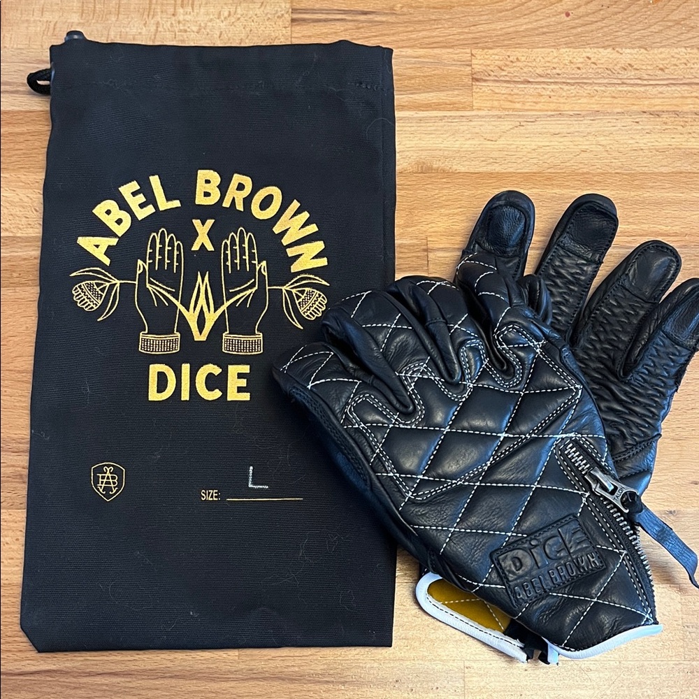 Abel Brown X Dice : Black Leather Gloves